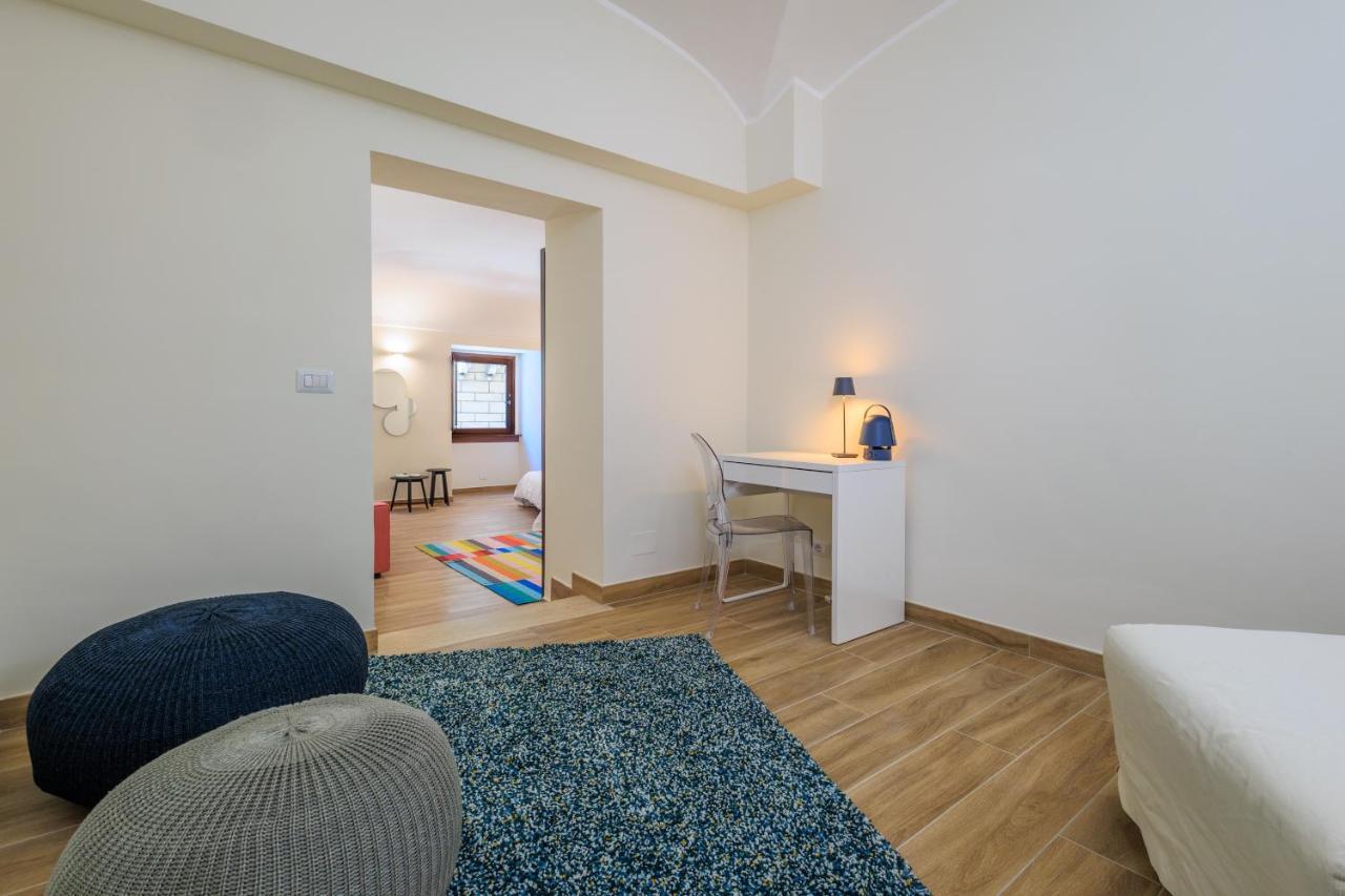 Mater Rooms&suites, Self Check In Gasthuis
